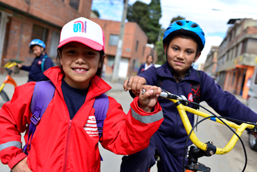 Bogotá, Colombia wins 2021 International Vision Zero for Youth Leadership Award