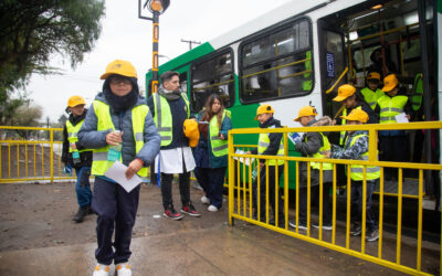 Automóvil Club de Chile and Buses Vule Launch New School Road Safety Initiative in Lo Espejo and Puente Alto